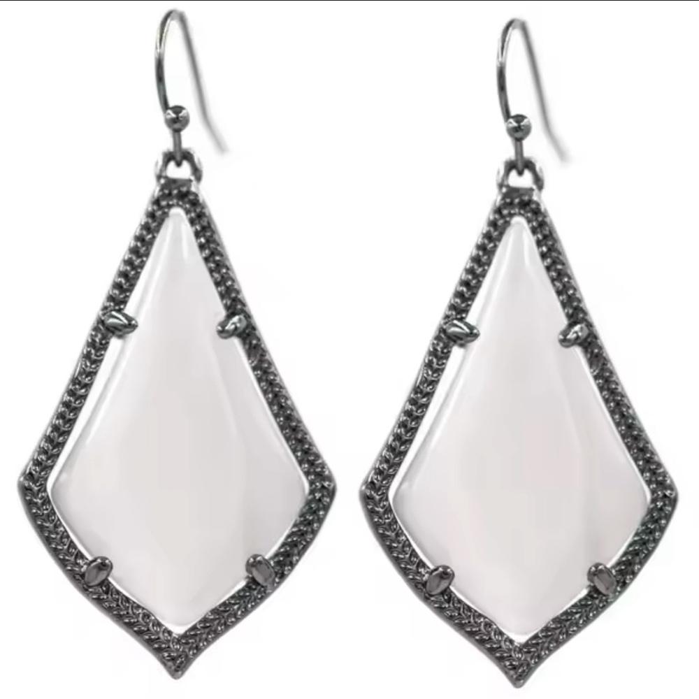 Black Gray Teardrop Dangle earrings